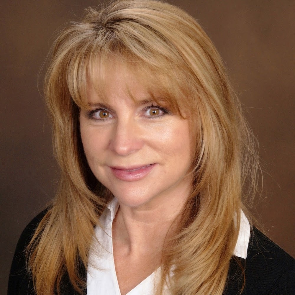 Meet your Posher, Michele